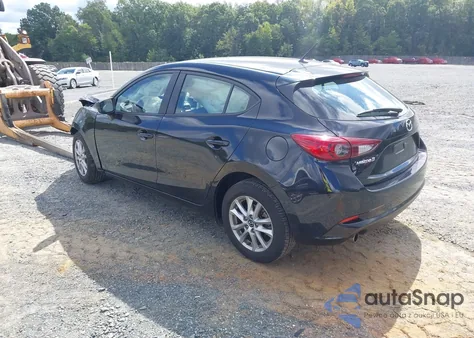 2018 Mazda Mazda3 Sport из США, поврежденный, VIN 3MZBN1K77JM226798